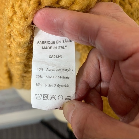 Made Italy Mustard Open Knit Sweater Mohair Blend Slouchy Turtle Neck Sz L/XL - Picture 9 of 10